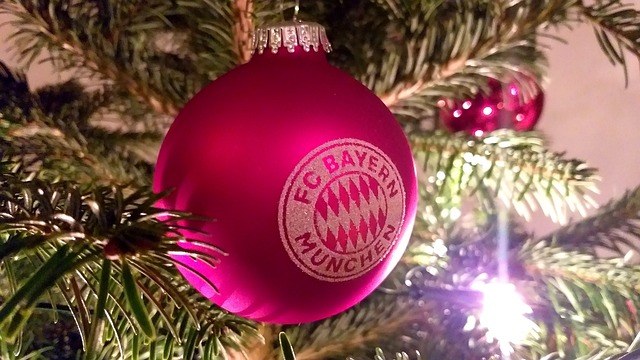 值得拭目以 值得拭目以