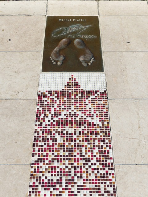 如何防止自 如何防止自